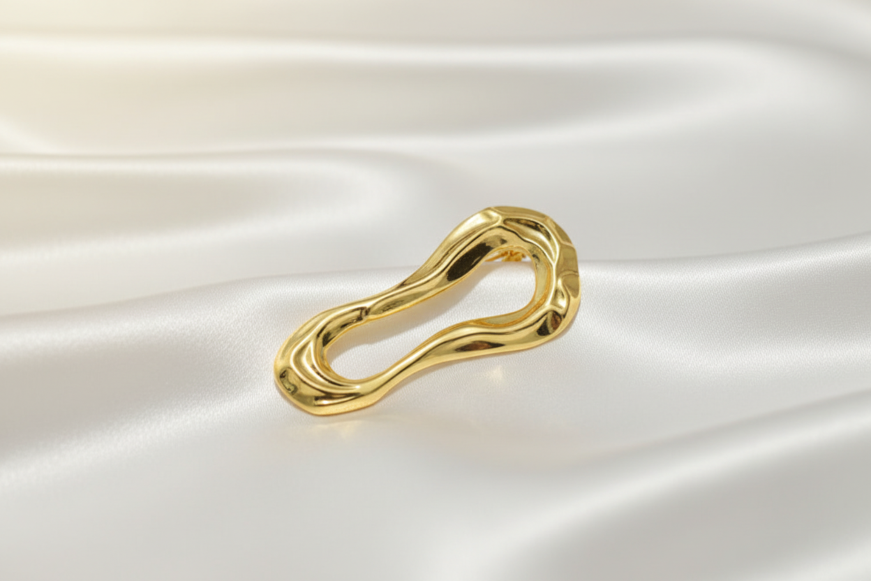 The Liquid Silk Brooch