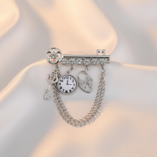 Time Warp Chain Brooch